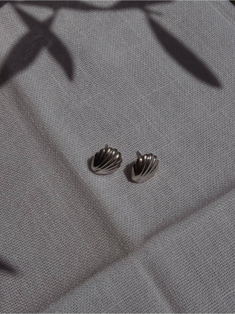 925 Silver Shell-Style Stud Earrings